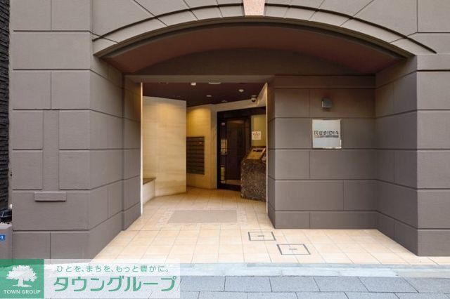 エントランス　エントランス