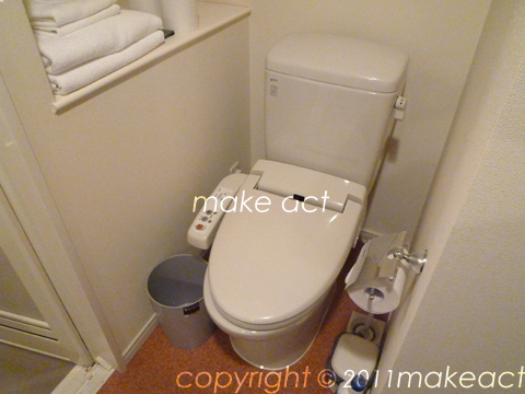 トイレ　■室内参考写真