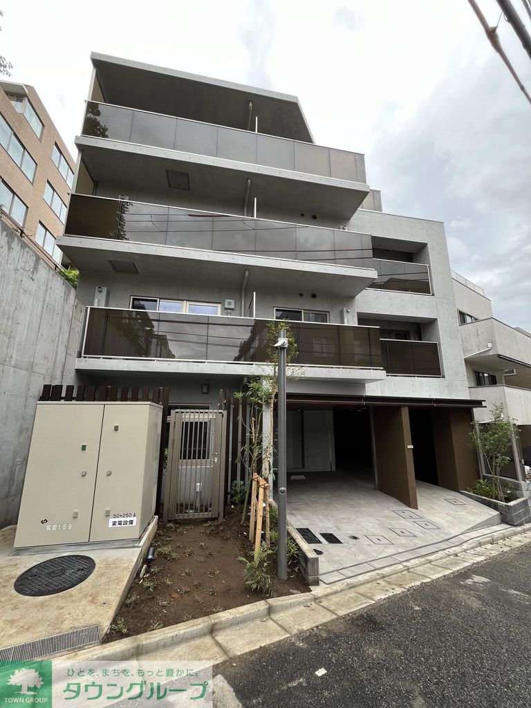 建物外観　バルコニー