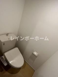 トイレ　コンパクトで使いやすいトイレです