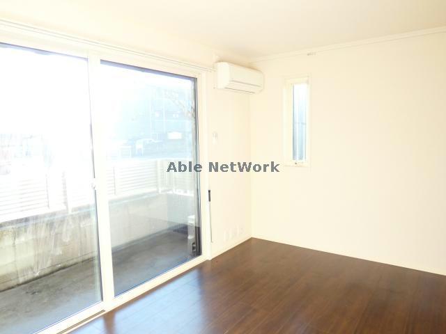 居室・リビング　※同型・現況優先