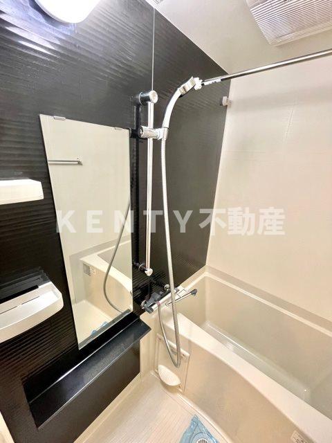 バス・シャワールーム　お風呂で日々の疲れを落としましょう