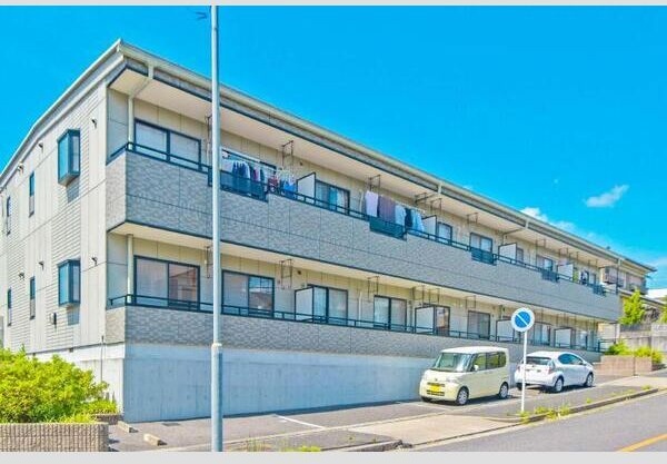 建物外観　プランドール鎌倉台