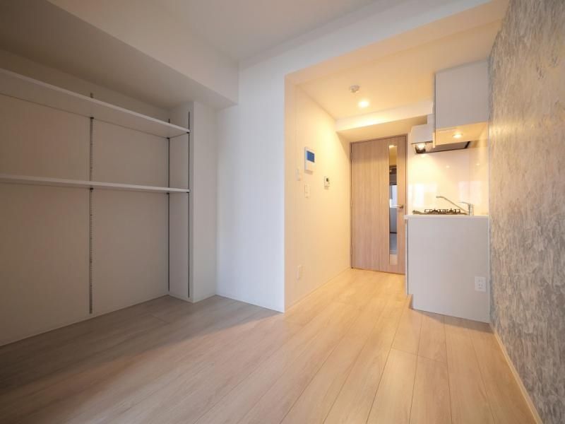 居室・リビング　☆明るい洋室☆