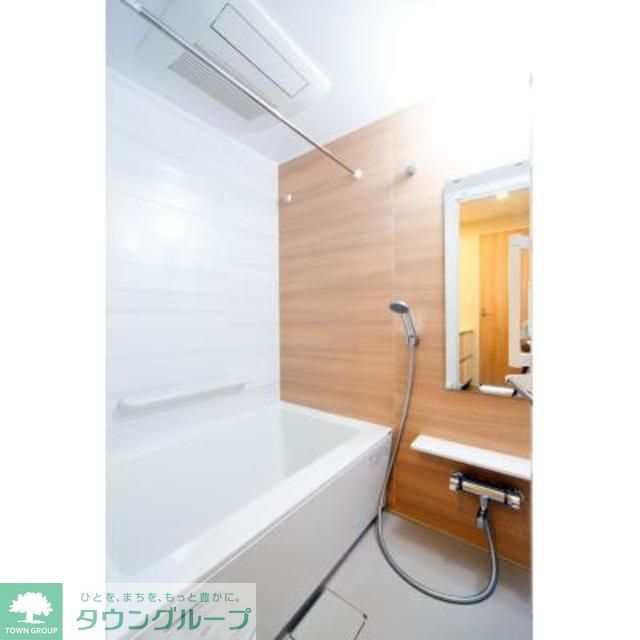 バス・シャワールーム　※写真は同タイプ住戸です。