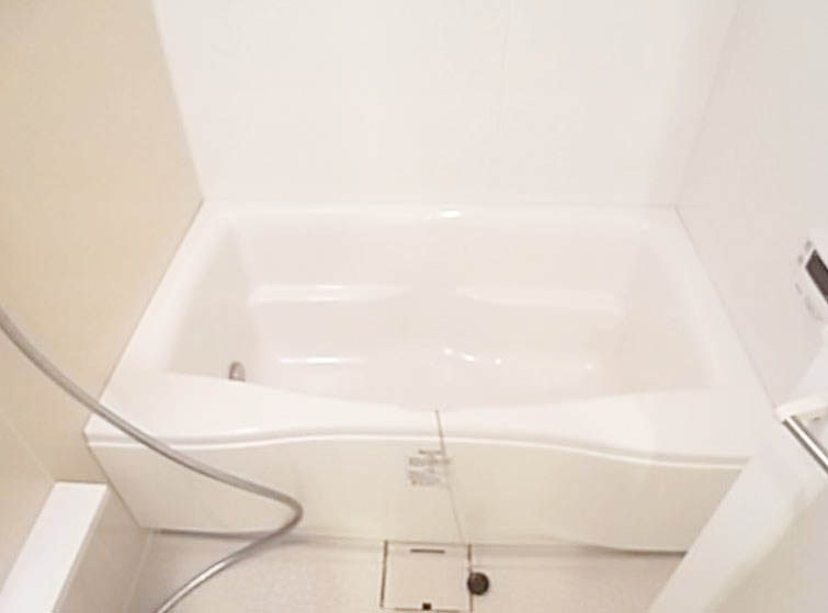 バス・シャワールーム　★追い炊き付きオートバス★