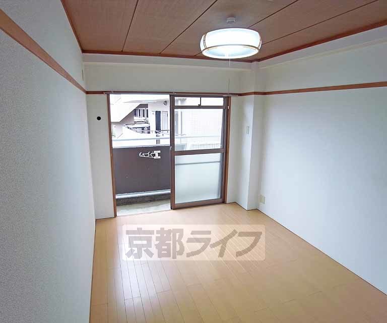 居室・リビング　綺麗なお部屋です。