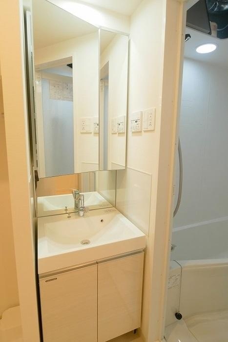 洗面設備　☆嬉しい独立洗面台☆