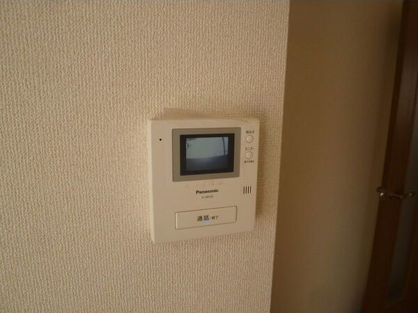 セキュリティ　モニター付きインターホン