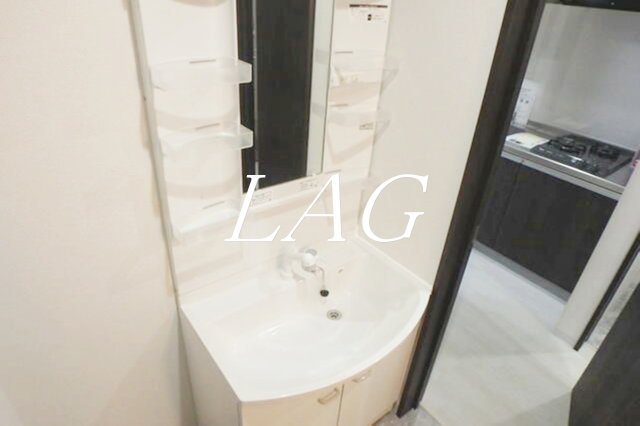 洗面設備　洗面台です。