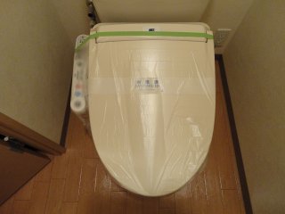 トイレ　シャワー付トイレ