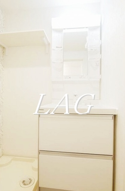 洗面設備　独立洗面台です。