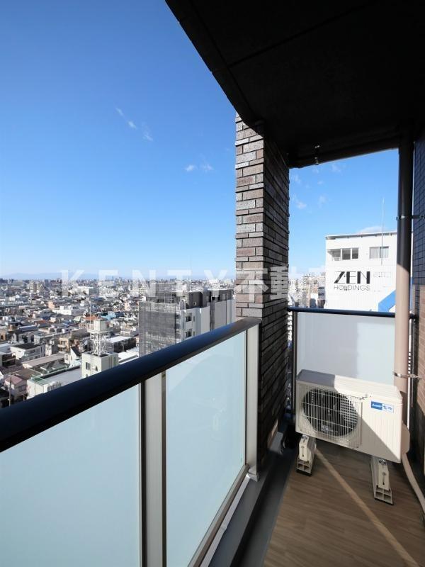 バルコニー　バルコニー付きです