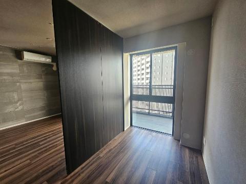 居室・リビング　室内