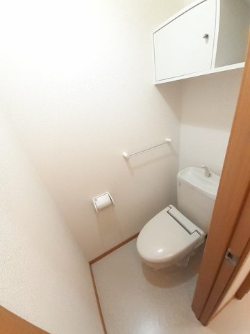 トイレ　清潔感のあるトイレです