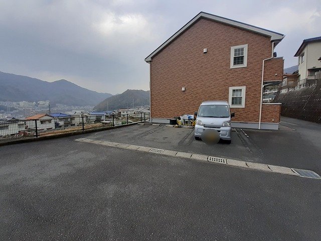 駐車場　駐車場完備です