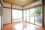 居室・リビング　２面採光なので、明るく風通しのよいお部屋です♪