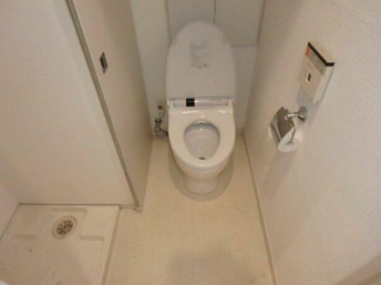 トイレ　ゆったりとした空間のトイレです
