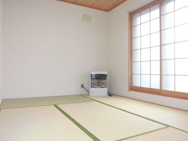 その他部屋・スペース　落ち着く雰囲気の和室です！