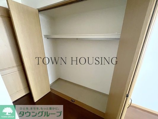 収納　お問合せは(株)タウンハウジングレジデンス事業部　赤坂店・…