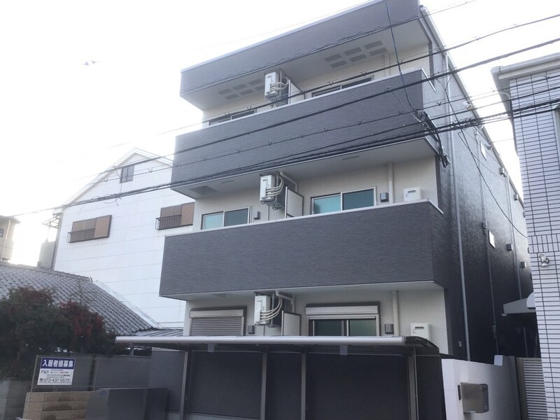 建物外観　フジパレス湯里VI番館　外観