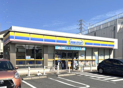 コンビニ　ミニストップ 葛飾スポーツセンター前店（コンビニ）まで98m