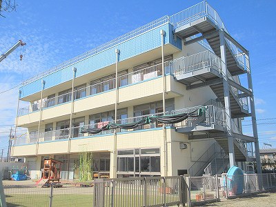 幼稚園・保育園　順愛こども園（幼稚園・保育園）まで912m