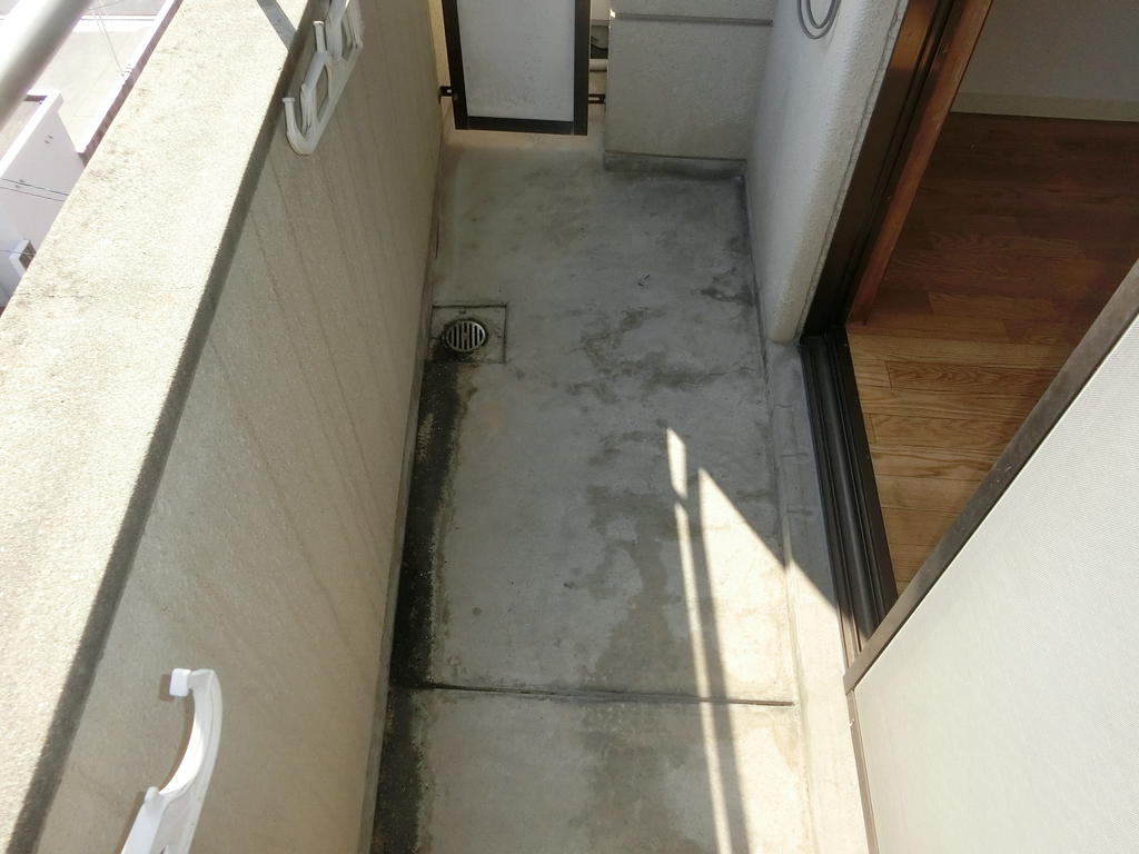 バルコニー　※写真は別のお部屋のものです。現況を優先させて頂きます。