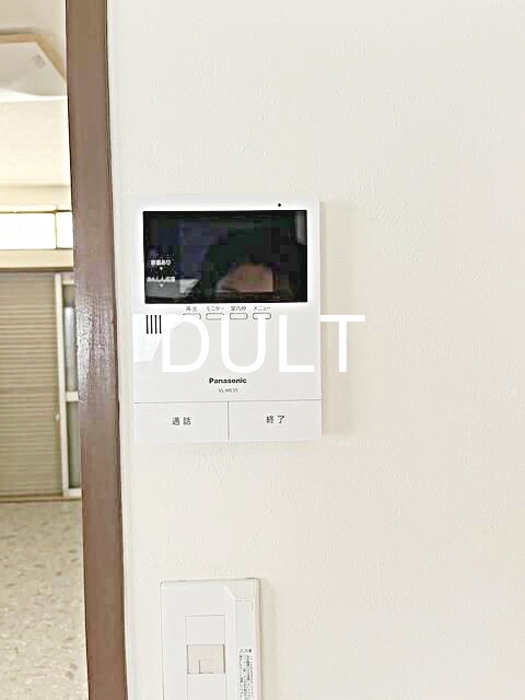 セキュリティ　モニター付きインターホンです。