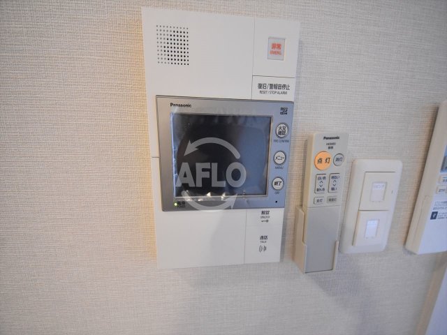 セキュリティ　リビオレゾン北浜天満橋　TVモニター付きインターホン