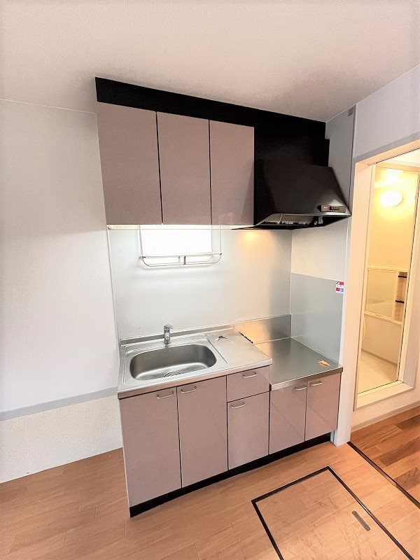キッチン　別部屋写真使用