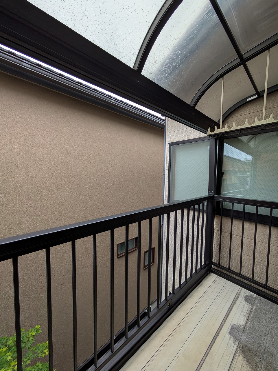 その他　2F屋根付きベランダ