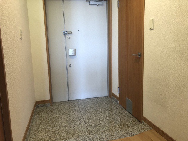 玄関　玄関