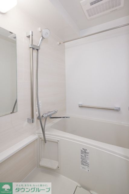 バス・シャワールーム　※写真は同タイプ住戸です。