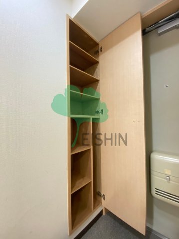 玄関　下駄箱もしっかりついてます！