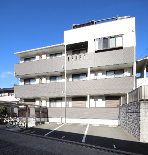北大阪急行 桃山台駅 徒歩12分 築18年