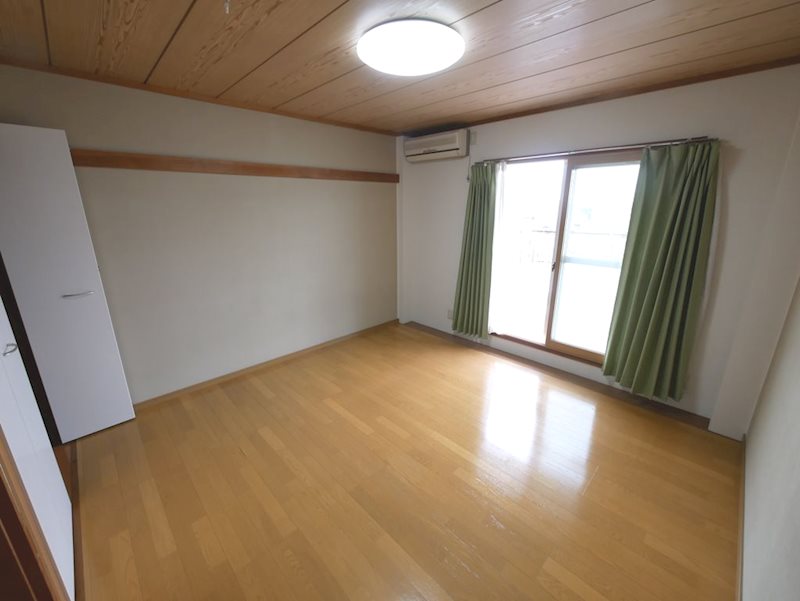 居室・リビング　洋室8帖