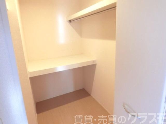 収納　ウォークインクローゼット