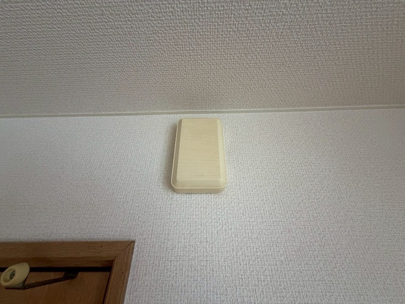 セキュリティ　来客時にはこちらのチャイムがなるのですぐにわかりますね！