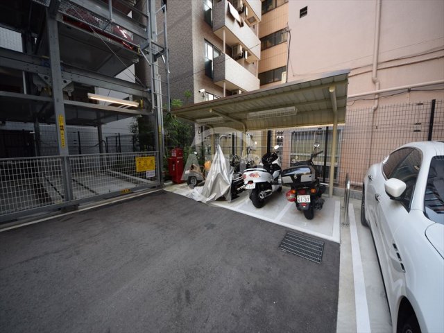 その他共有部分　プレサンスタワー難波　バイク置き場