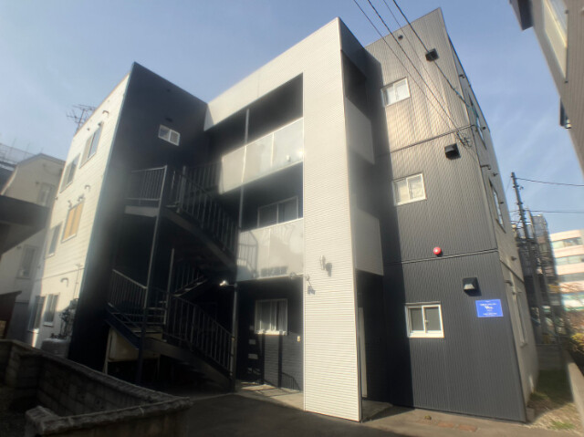 建物外観　札幌市東区北十四条東「Ｙｓ環状通東」