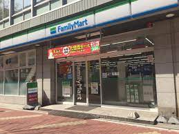 コンビニ　ファミリーマート 名古屋東新町店（コンビニ）まで233m