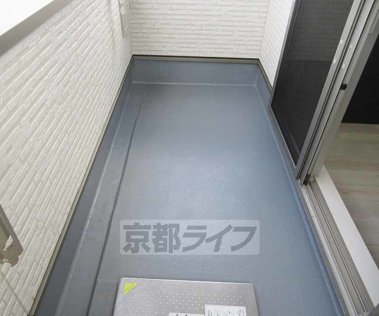 バルコニー　バルコニー広め・