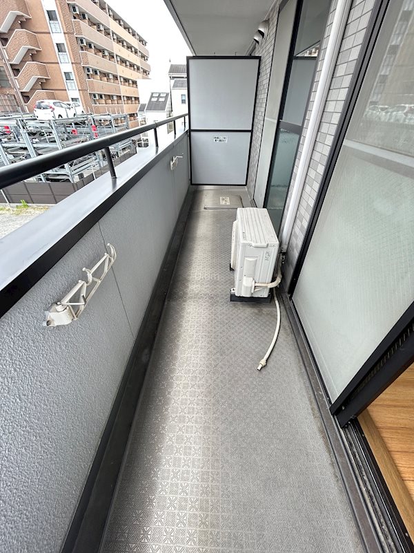 バルコニー　※同タイプの他のお部屋です