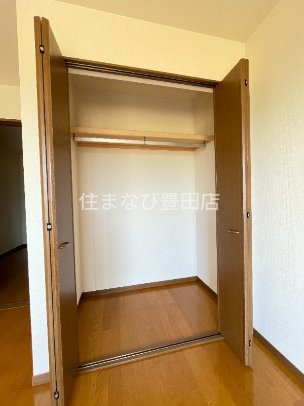収納　同型別部屋写真