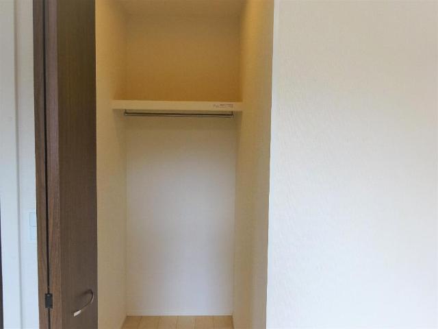収納　南側洋室収納（イメージ）