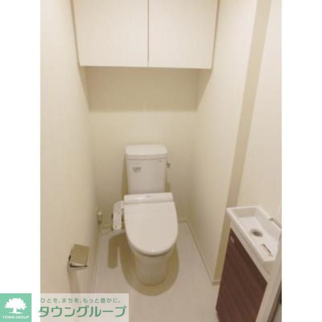 トイレ　※写真は同タイプ住戸です。