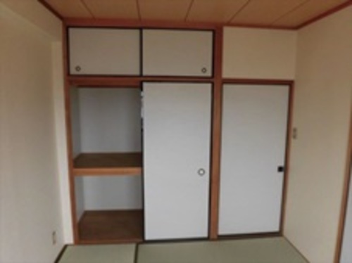 収納　押入　※工事完了時／２０２６年９月の写真