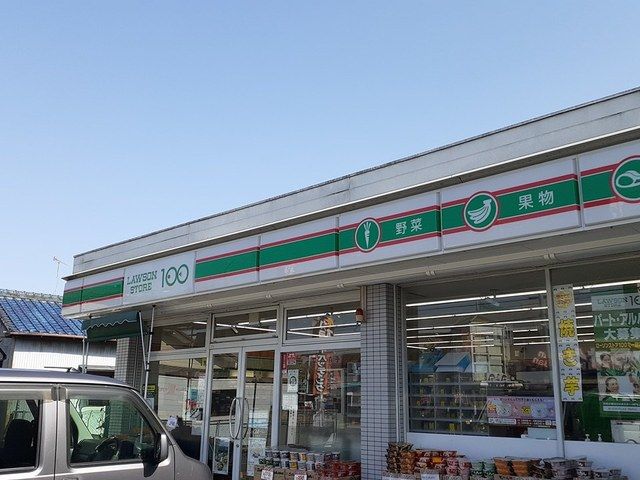 コンビニ　ローソンストア100　篠木店（コンビニ）まで576m