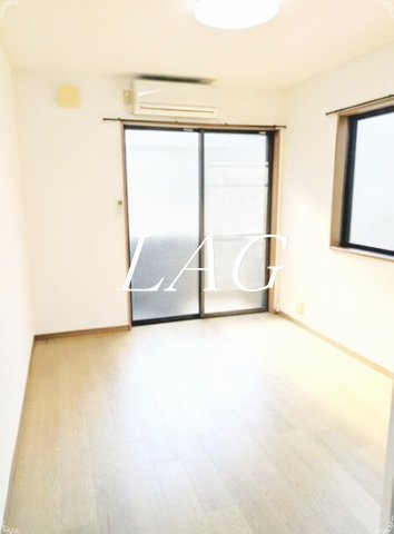 居室・リビング　洋室のお部屋です。